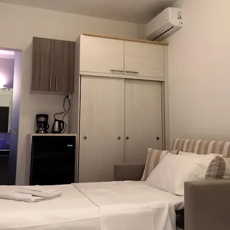 Apartment Ouzouni Boutique Bungalows