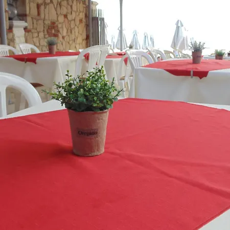 Ouzouni Boutique Bungalows *