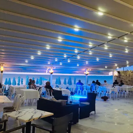 Ouzouni Boutique Bungalows
